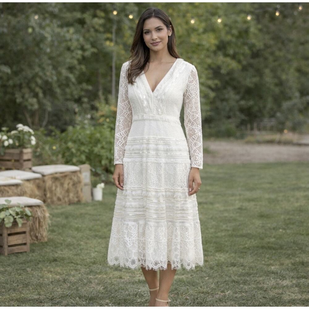 Tadashi Shoji Long Sleeve V Neck Wedding Dress Bridal Ivory White Womens 8 Lace